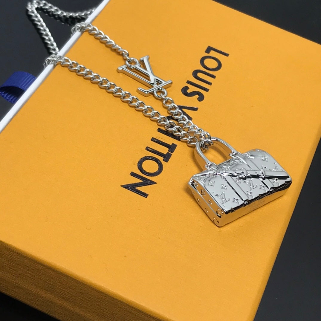 New Arrival LV Necklaces 030