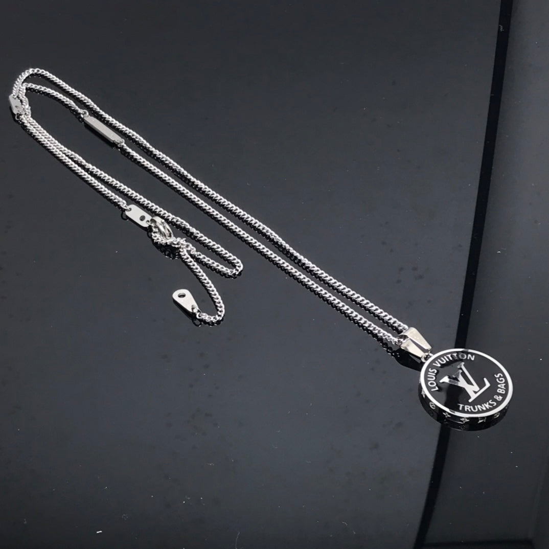 New Arrival LV Necklaces 001