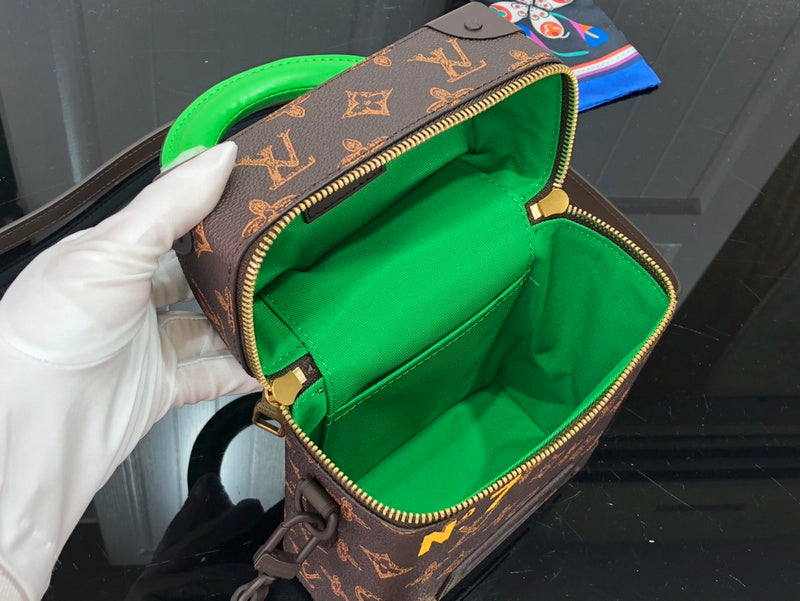 Fashion Lu-Vi bags - 3470