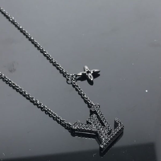 New Arrival LV Necklaces 023