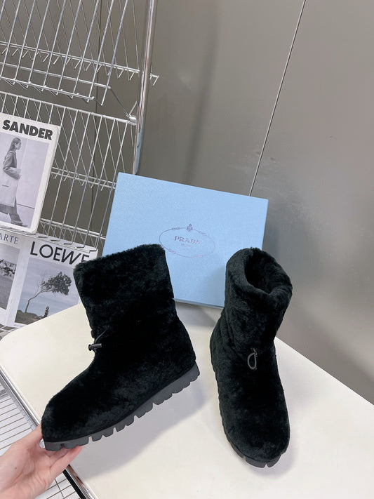 PRADA SHEARLING BOOTIES BLACK 1U258N 173 F0002 F ZF20