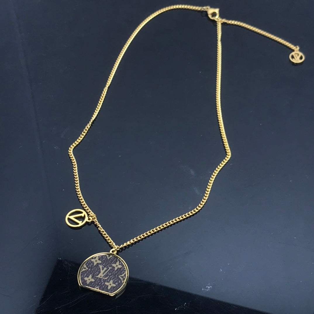 New Arrival LV Necklaces 089