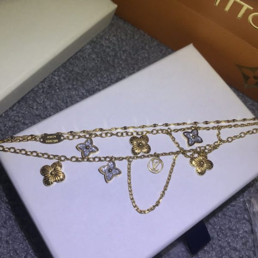 New Arrival LV Necklaces 092