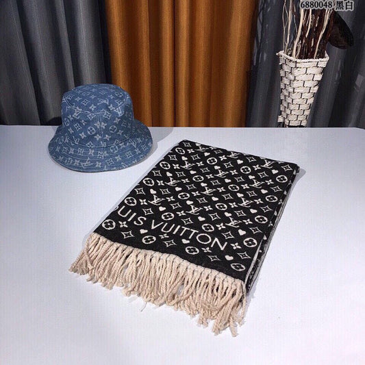 High Quality LUV Scarf 031