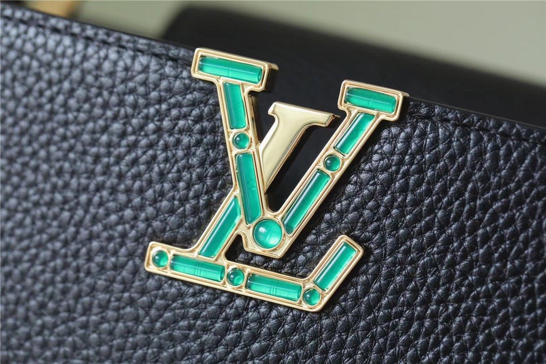 LV Capucines BB Taurillon Black For Women, Shoulder And Crossbody Bags 26cm/10.6in LV