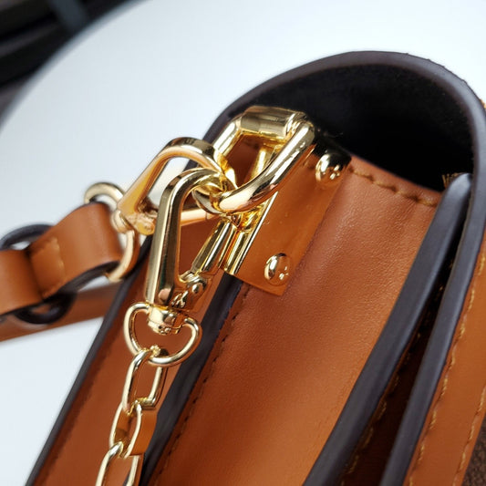 BL - High Quality Bags LUV 220