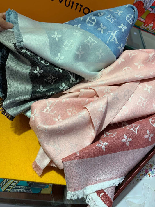 High Quality LUV Scarf 026