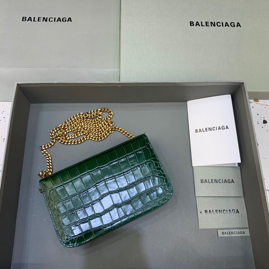 Balen Croc Embossed Patent B Bag With Chain In Green, For Women, Bags 7.9in/20cm