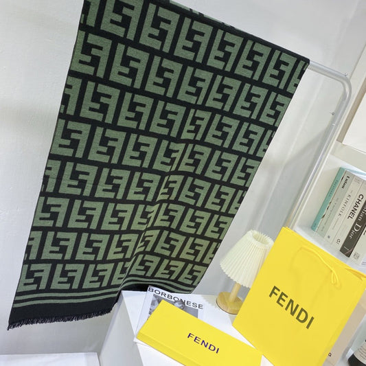 High Quality FEI Scarf 011