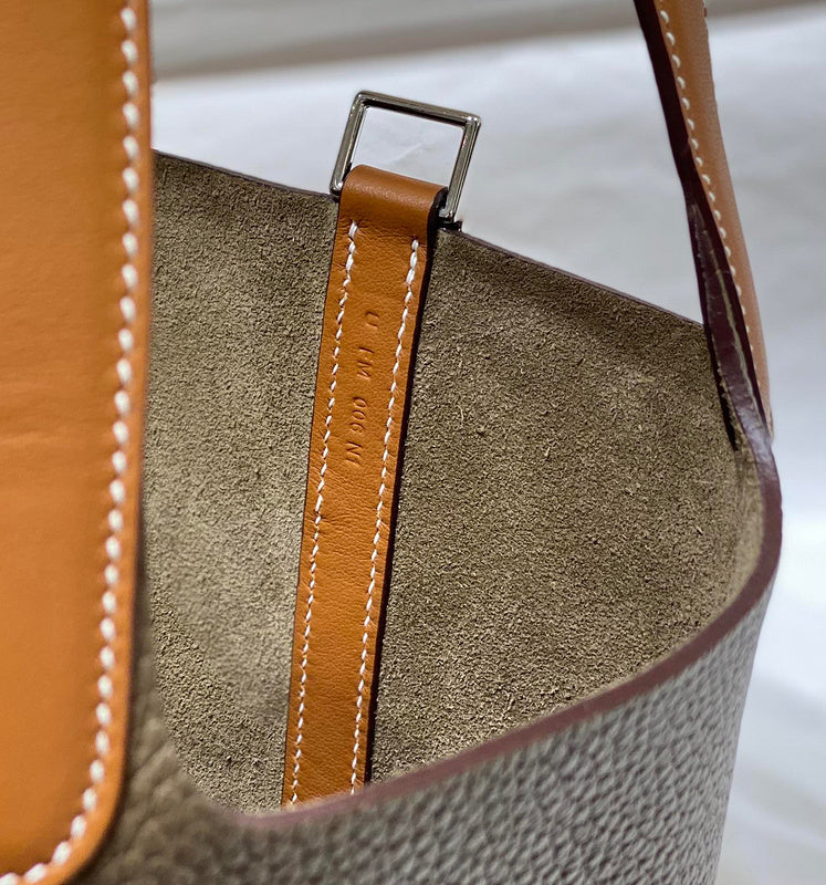 Ozarra - HMS Bags - 035
