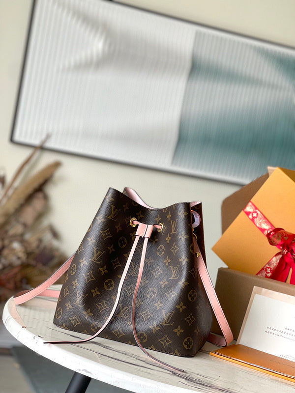 Fashion Lu-Vi bags - 4065