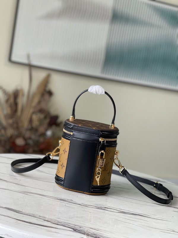 Fashion Lu-Vi bags - 4951