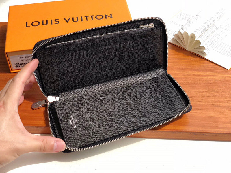Fashion Lu-Vi bags - 3332