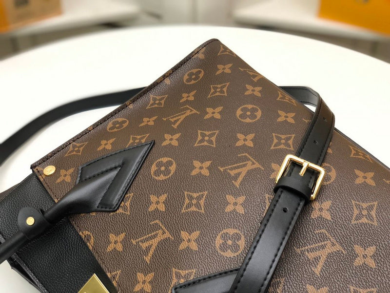 Fashion Lu-Vi bags - 3898