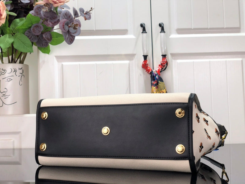 Fashion Lu-Vi bags - 3517