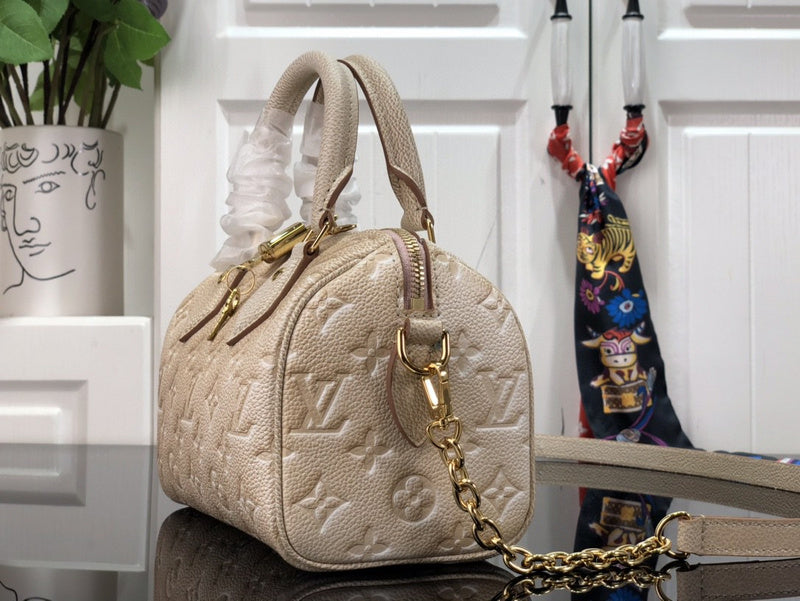 Fashion Lu-Vi bags - 3452