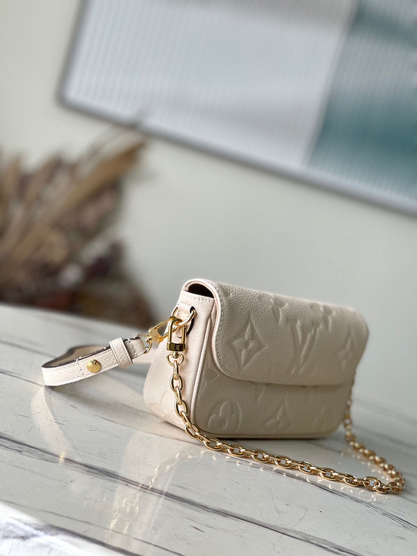 Fashion Lu-Vi bags - 4164