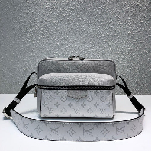 Fashion Lu-Vi bags - 3244