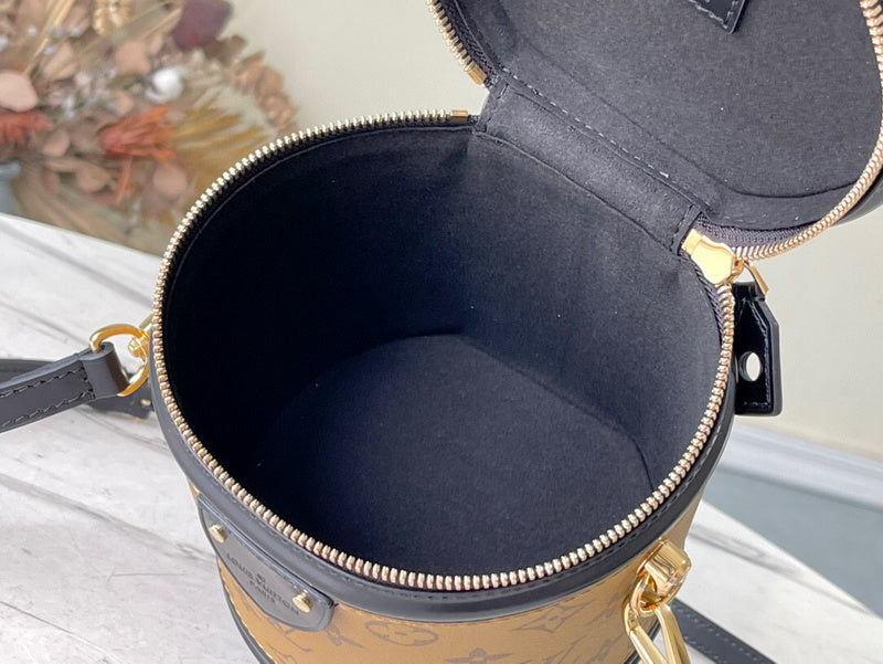 Fashion Lu-Vi bags - 4951