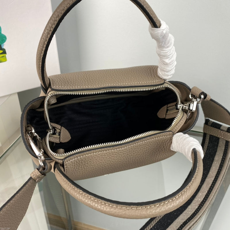 Oz - Fei Bags - 1140