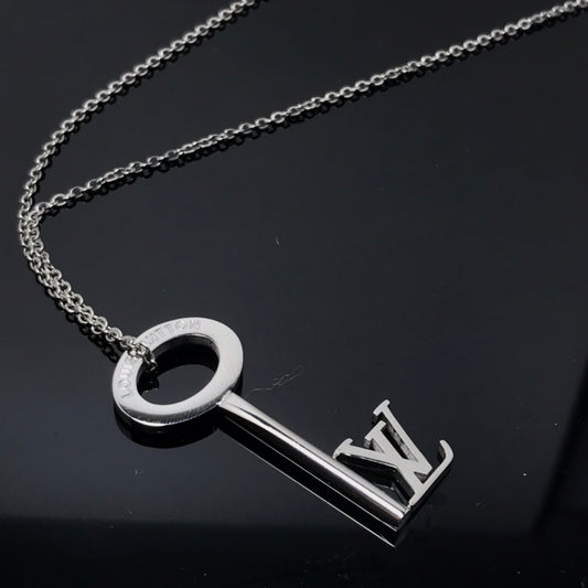 New Arrival  LV Necklaces 043