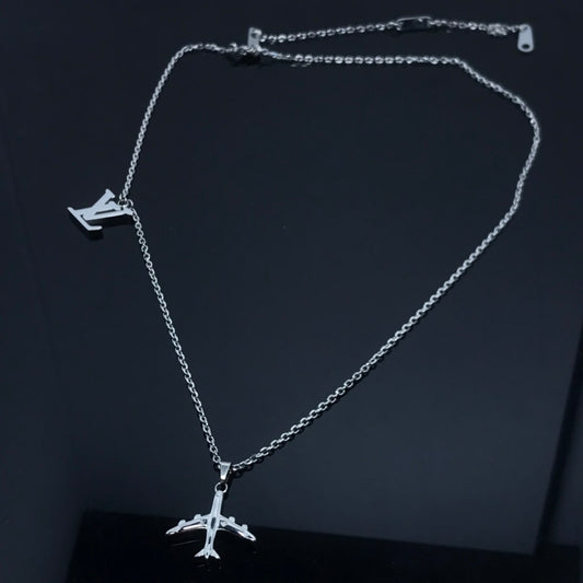 New Arrival  LV Necklaces 086