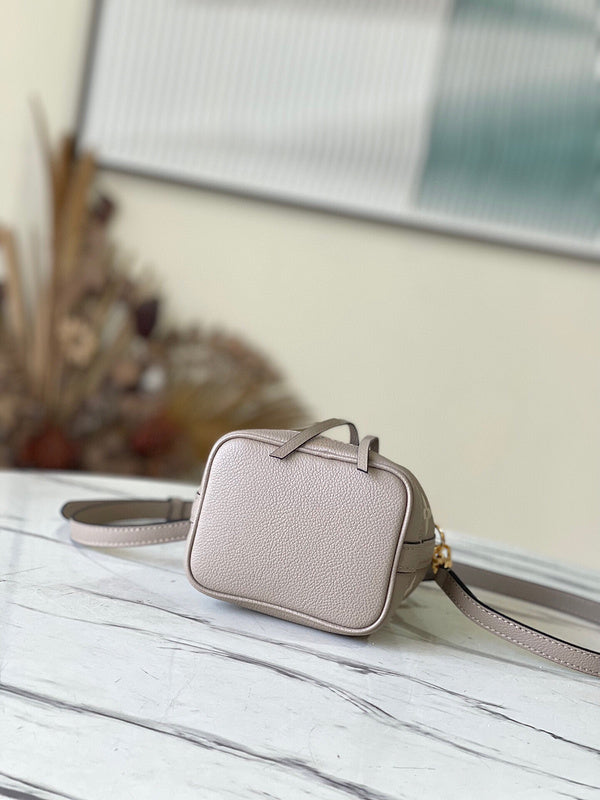 Fashion Lu-Vi bags - 4545