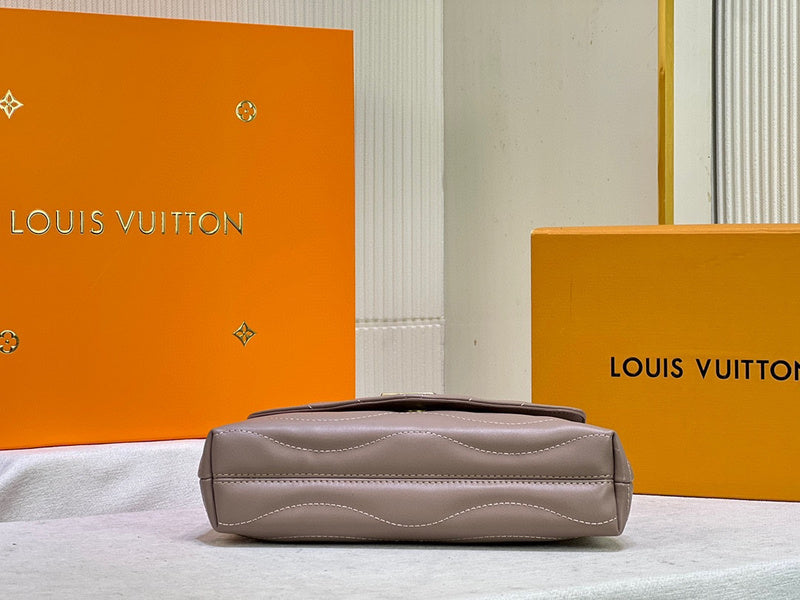 Fashion Lu-Vi bags - 3556