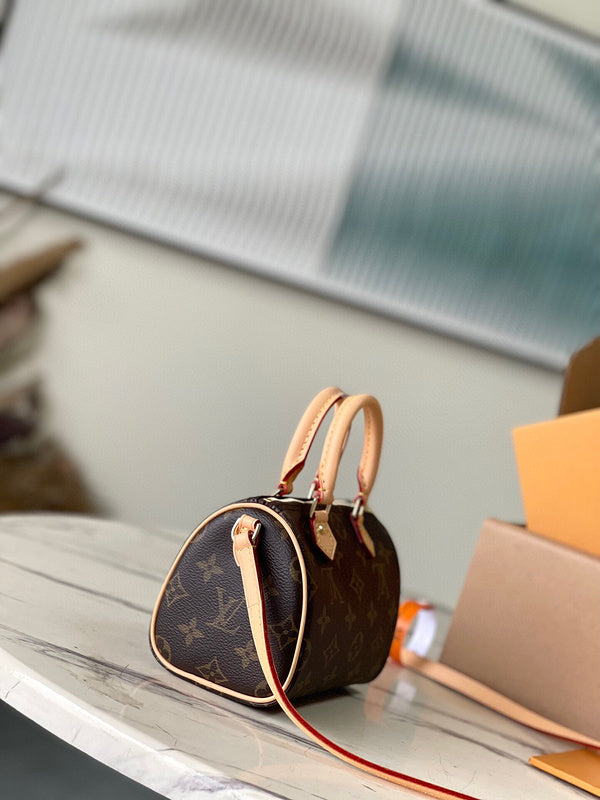 Fashion Lu-Vi bags - 4016