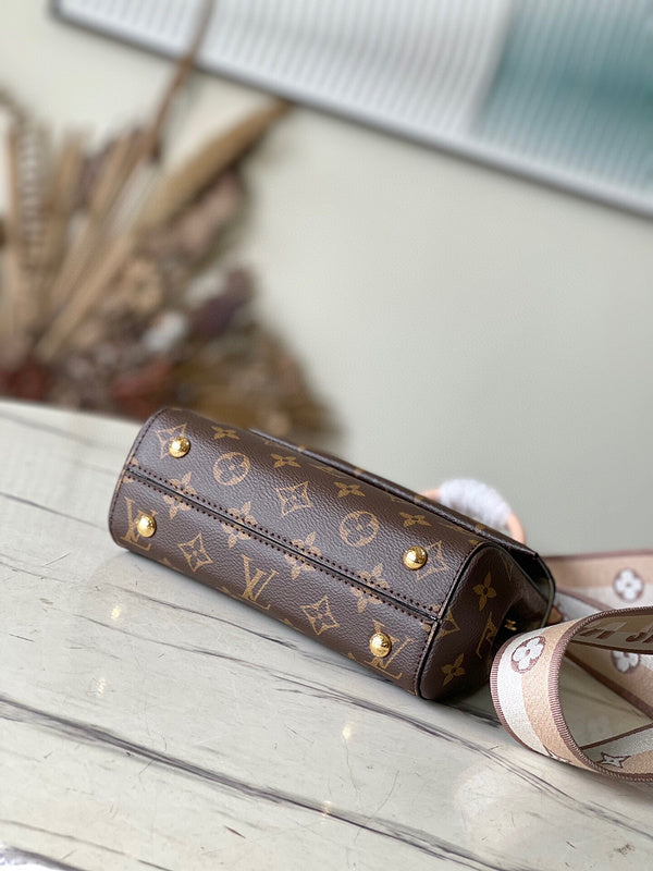 Fashion Lu-Vi bags - 4113