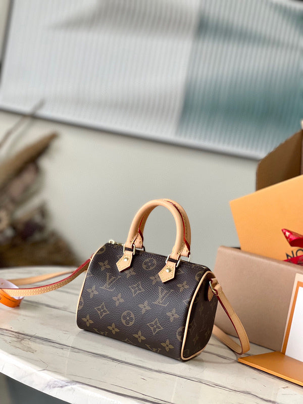 Fashion Lu-Vi bags - 4016