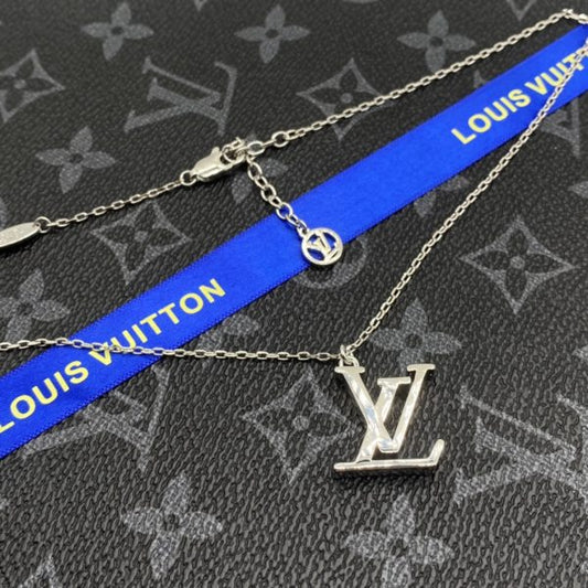 New Arrival  LV Necklaces 063