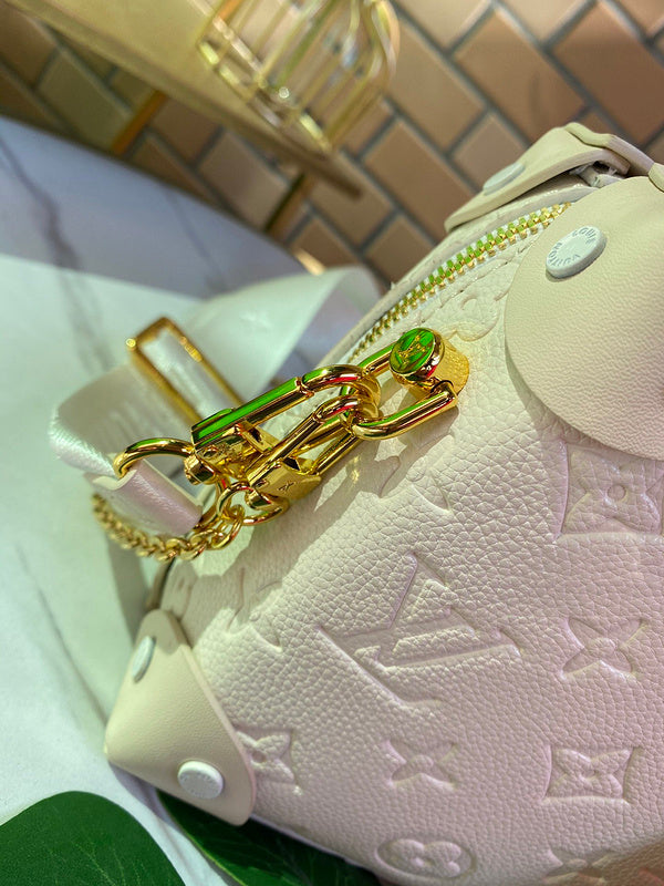 Fashion Lu-Vi bags - 3846