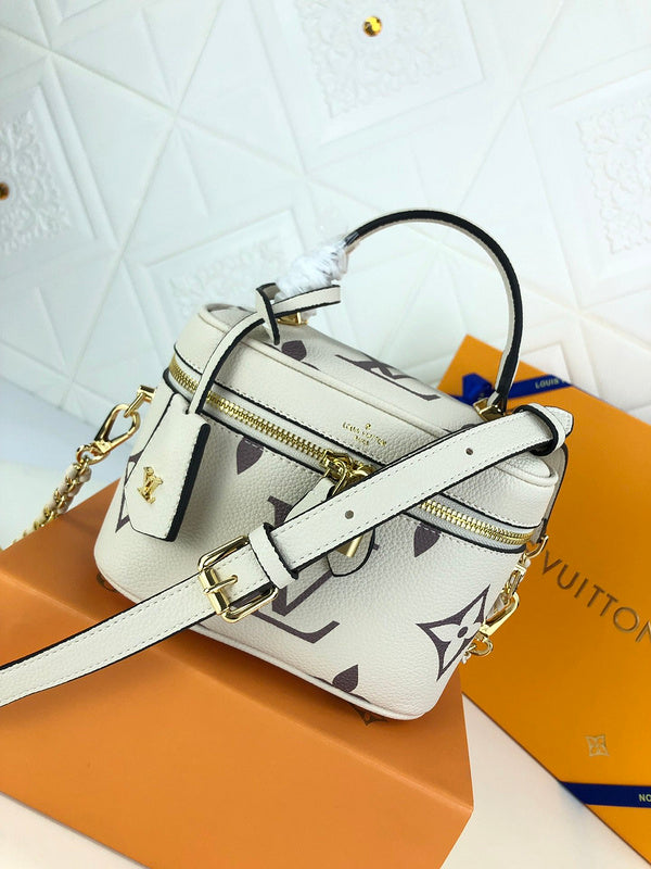 Fashion Lu-Vi bags - 3803