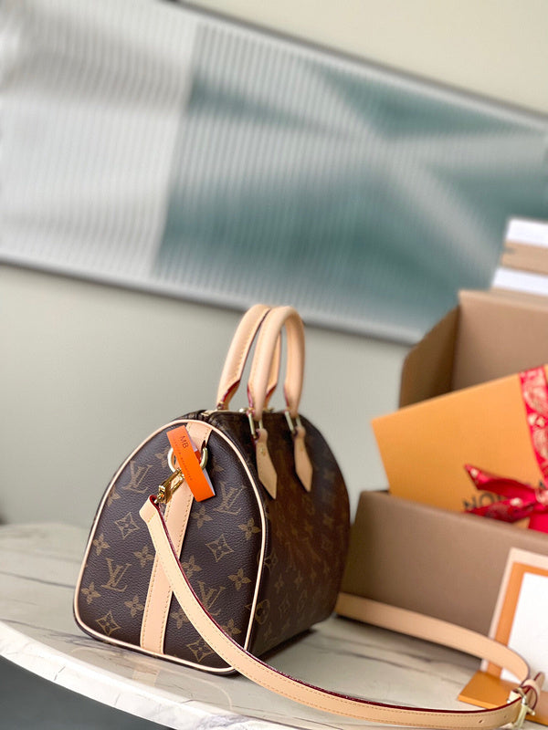 Fashion Lu-Vi bags - 4019