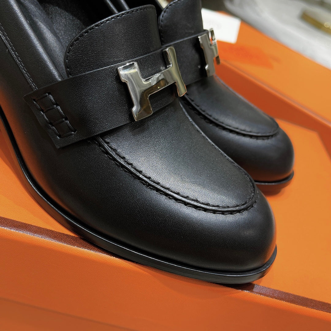 Luxury Shoes - HMS - 551