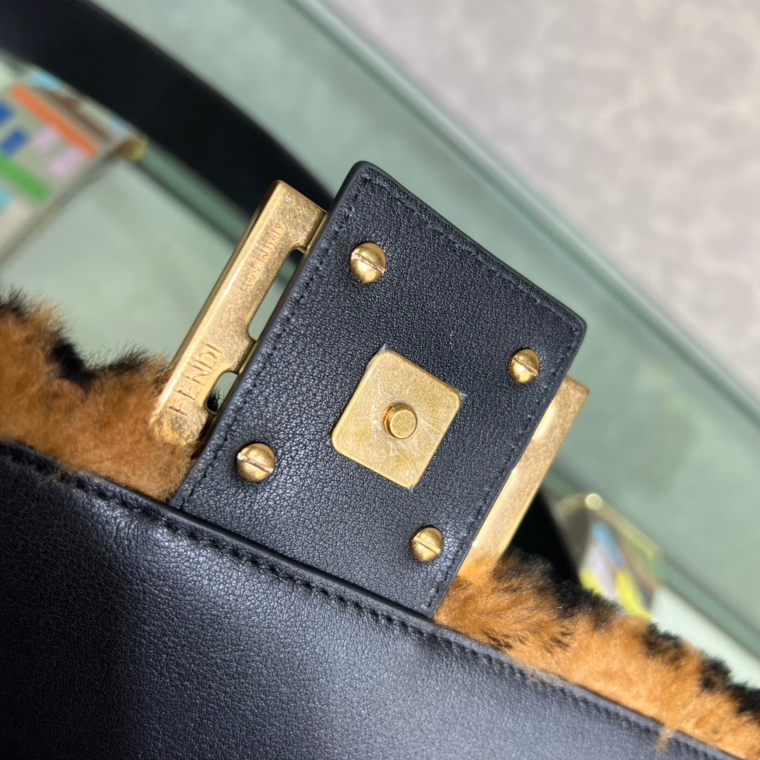 Ozarra -  Bag - FED - 309