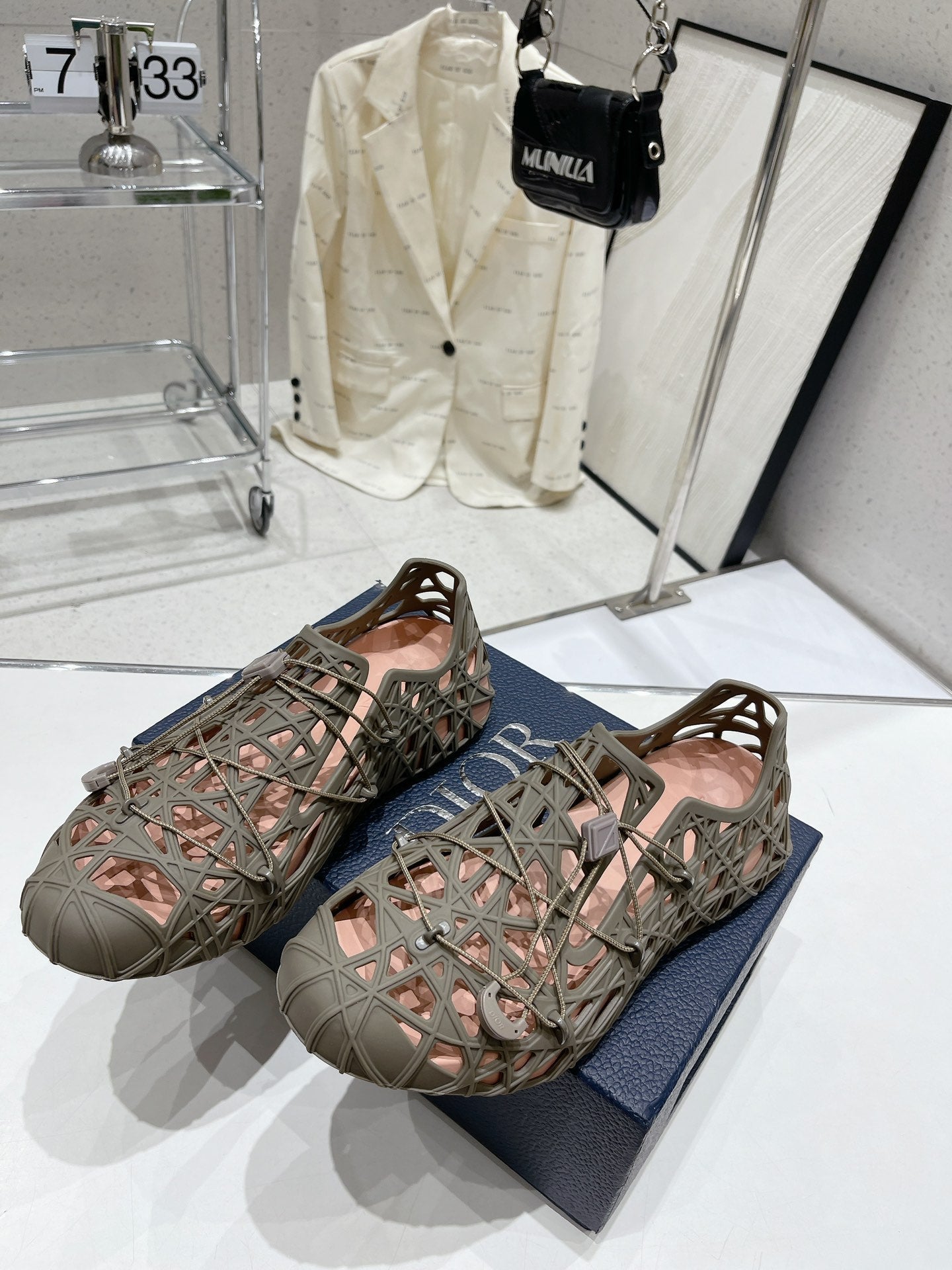 Luxury Shoes - DIR - 141