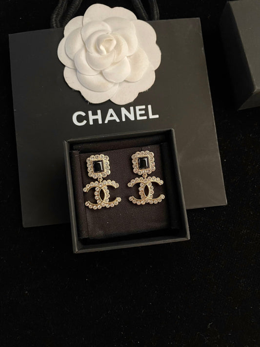 BL - High Quality Earring CHL 011