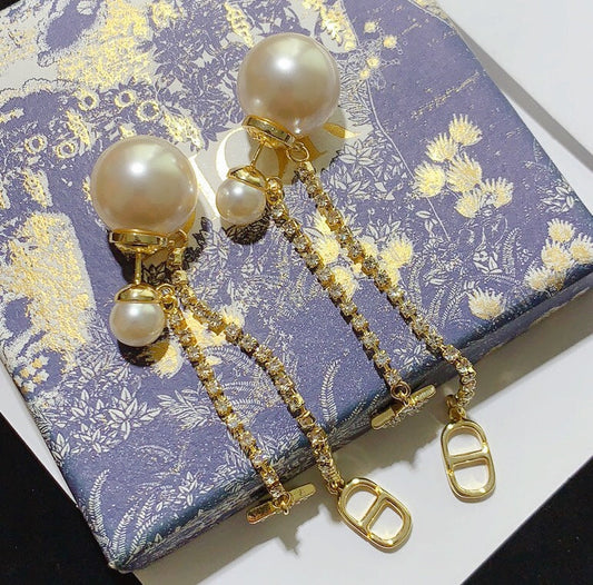 High Quality Earring Dir 051