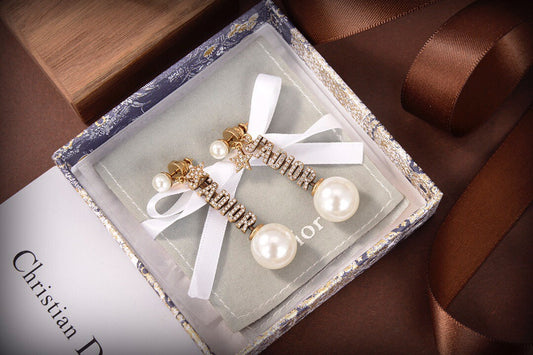 High Quality Earring Dir 060