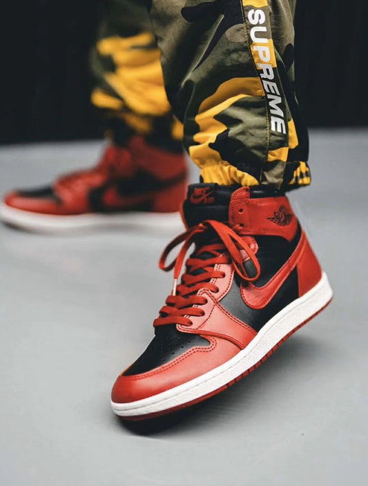 BL - AJ1 Invert black and red