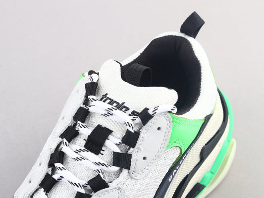 BL - Bla Triple S Black Green Sneaker