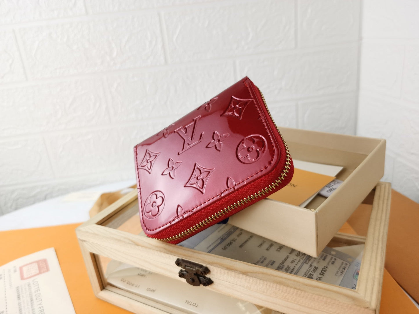 BL - High Quality Wallet LUV 120