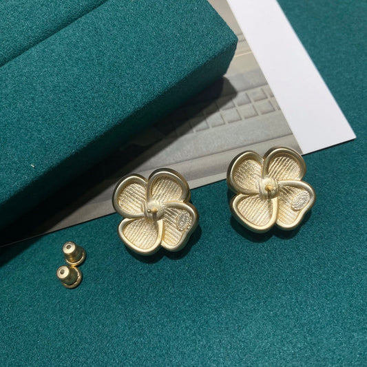 BL - High Quality Earring CHL 072