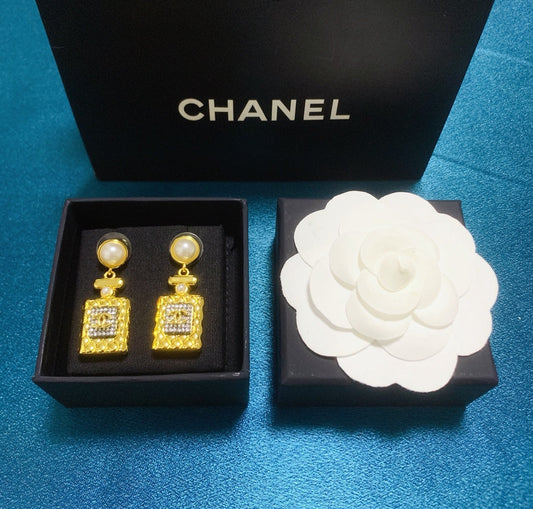 BL - High Quality Earring CHL 071