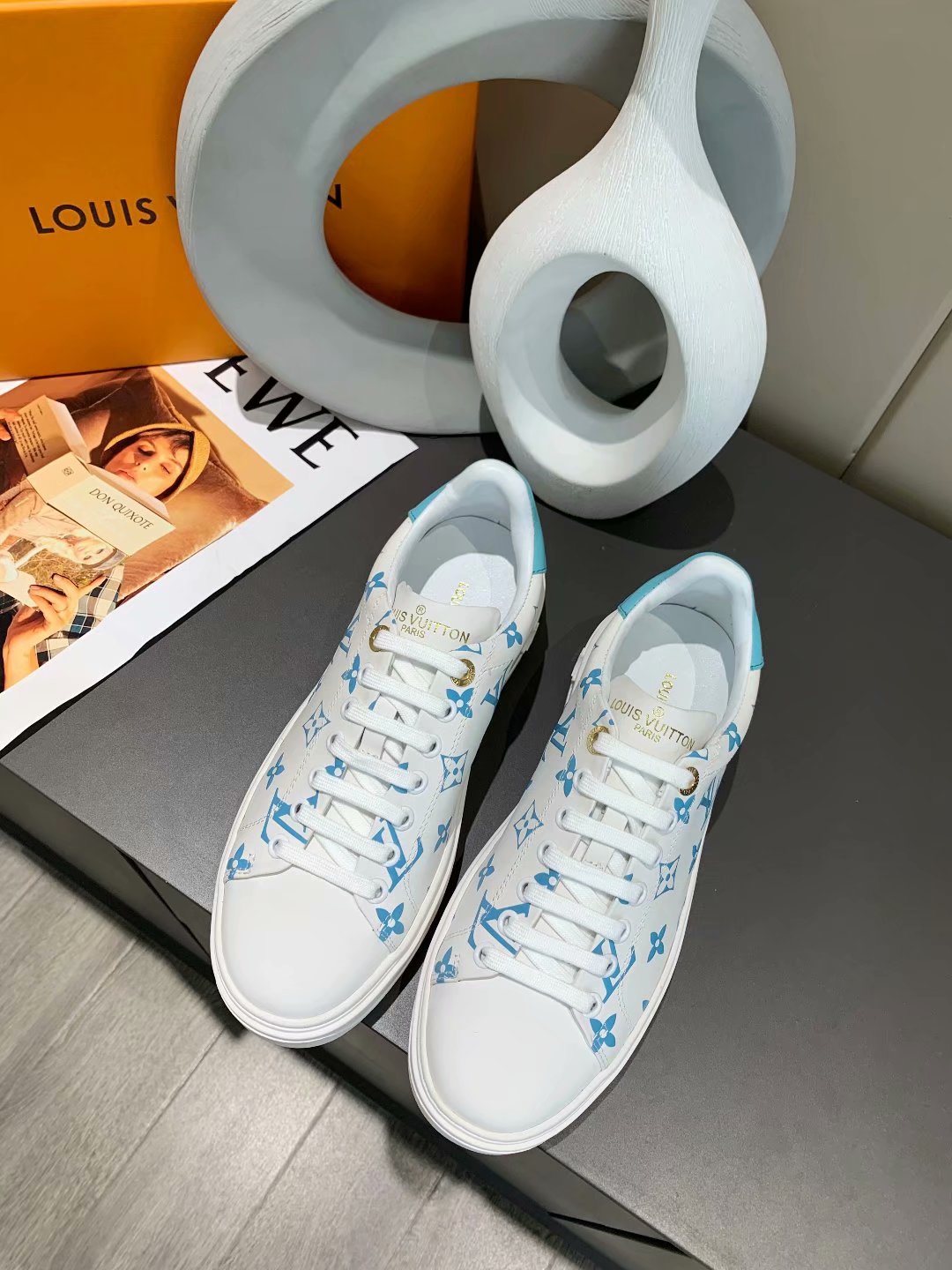 BL - LUV Casual Low Blue White Sneaker