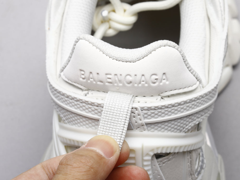 BL - Bla Track Hollow White Sneaker