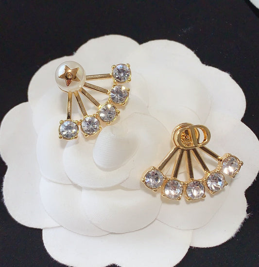 High Quality Earring Dir 040