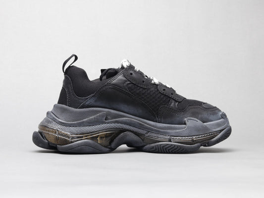 BL - Bla Triple S Air Cushion Black Sneaker